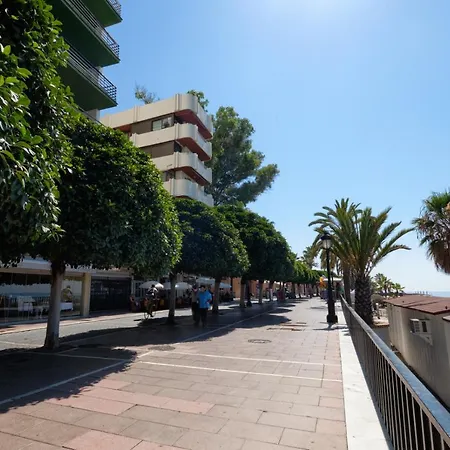 דירה Luxury 3 Bedroom Front In